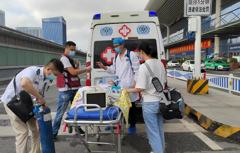 广饶县救护车出租公司