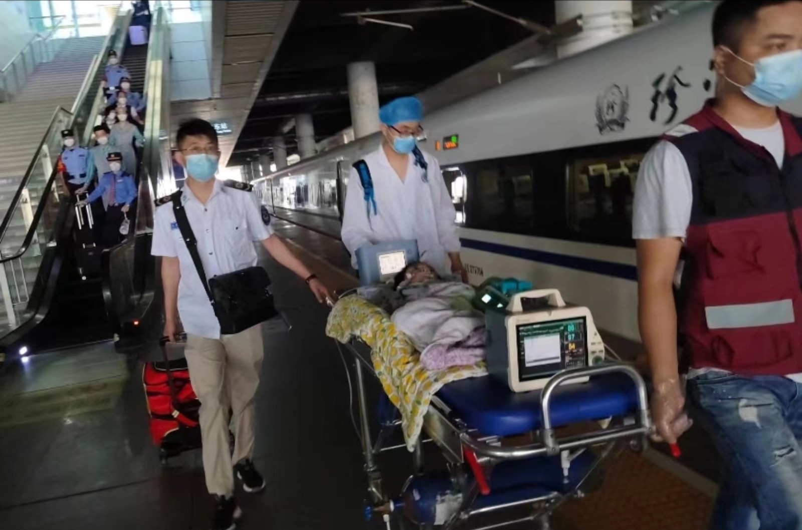 广饶县高铁转运公司